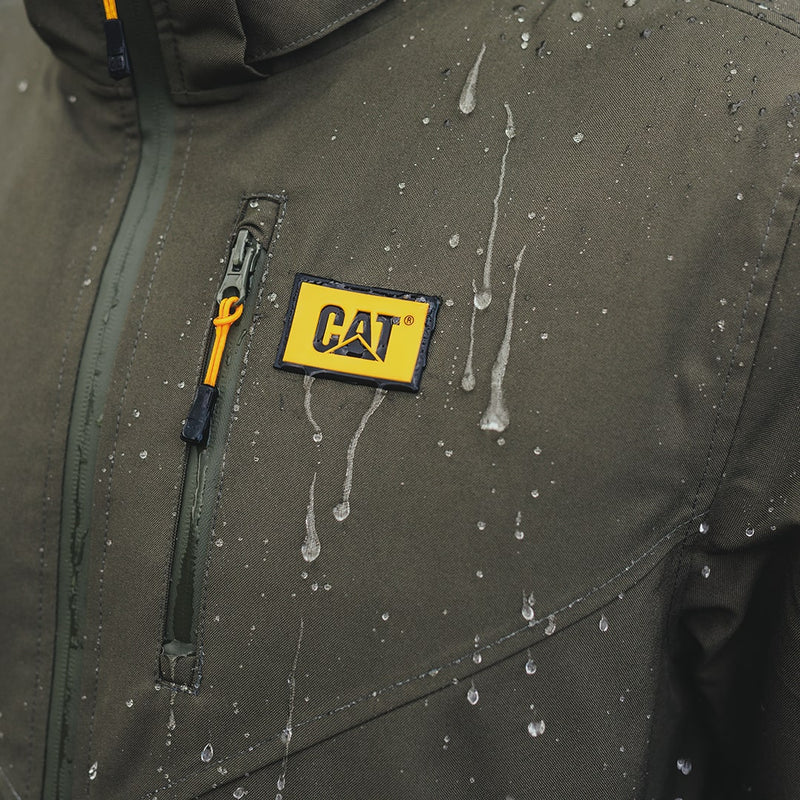 Close-up image of a Caterpillar Lightweight Insulated Jacket in moss, covered in water droplets