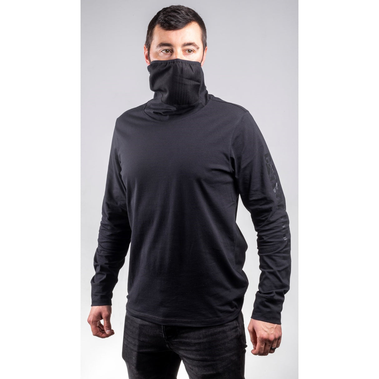 Viraloff Long Sleeve Gaiter Tee  Black